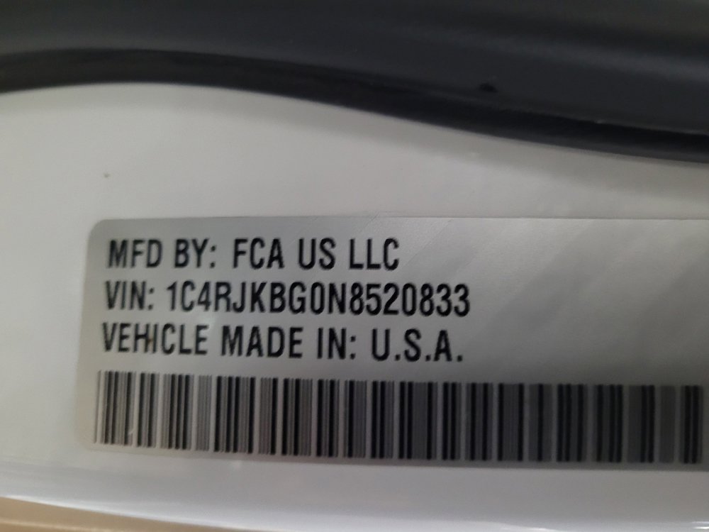 Used 2022 Jeep Grand Cherokee L Limited image 33