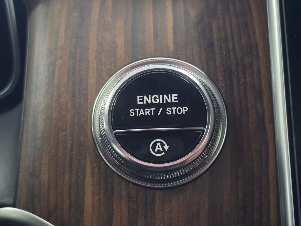 New 2026 Mercedes-Benz GLC 300 4MATIC image 41