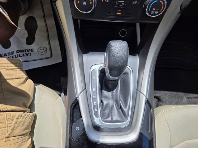 Used 2013 Ford Fusion SE FWD image 24
