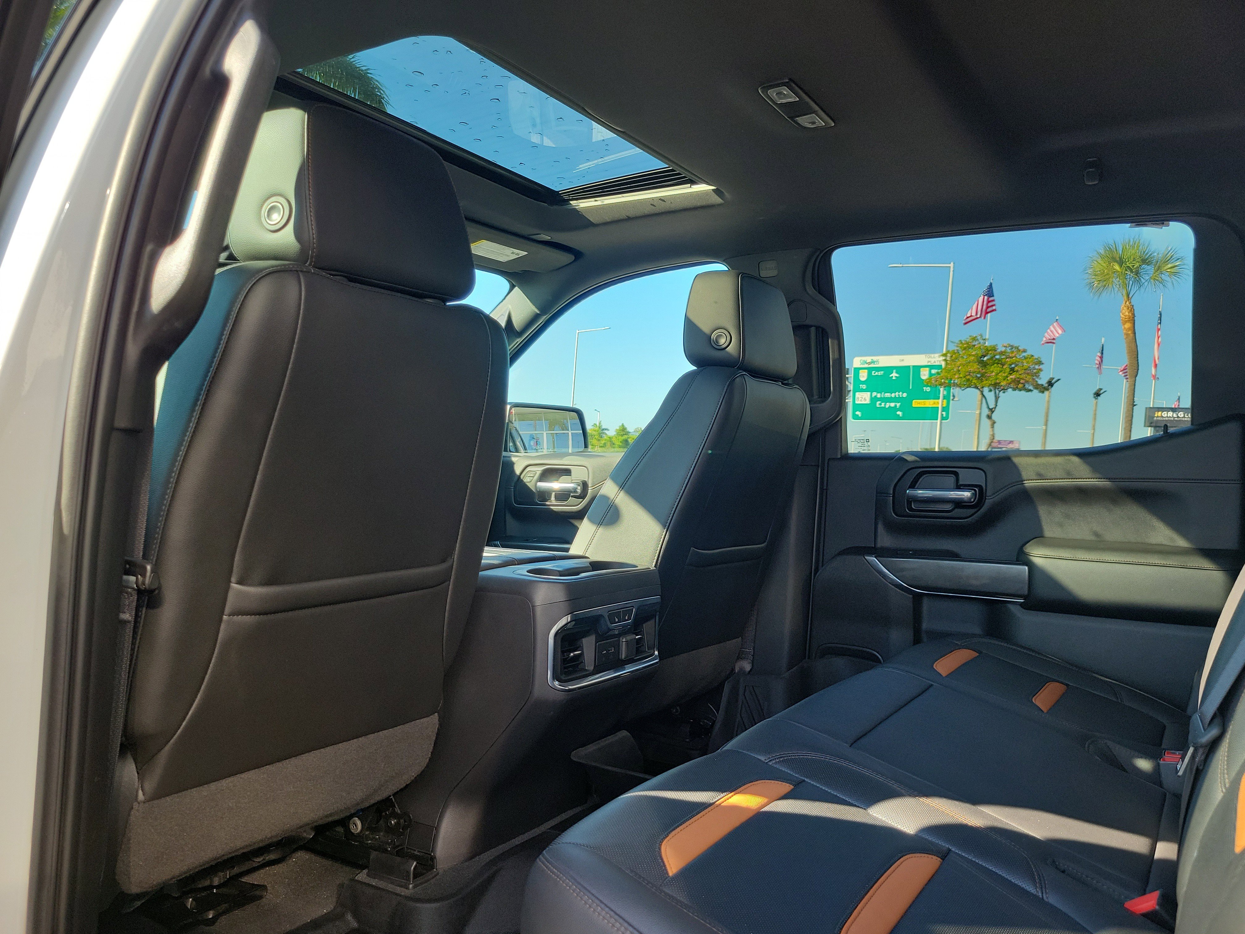 Used 2020 GMC Sierra 1500 AT4 w/ AT4 Premium Package image 15