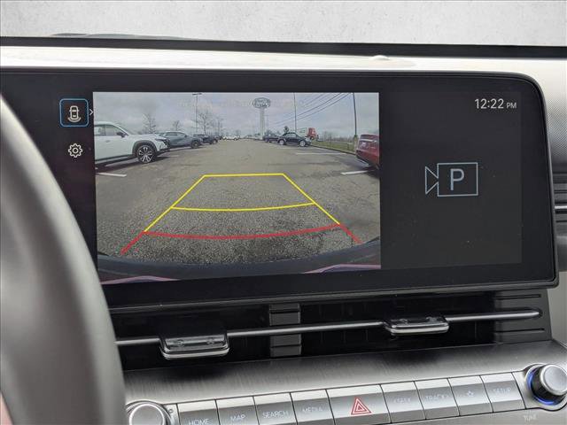 Used 2025 Hyundai Kona SEL image 14