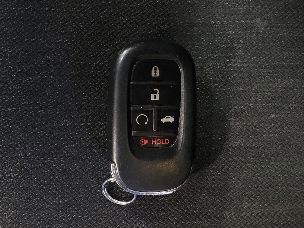 Used 2023 Honda Accord EX image 32
