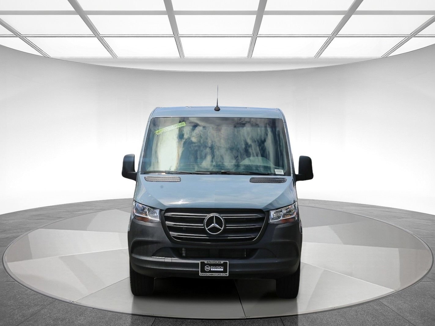 Used 2024 Mercedes-Benz Sprinter 2500 image 6