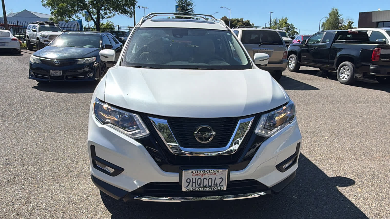Used 2020 Nissan Rogue SV w/ Sun & Sound Touring Package AWD/4WD video 2