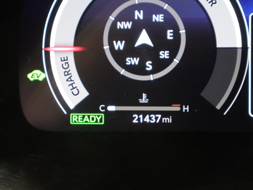 Used 2025 Toyota Highlander Limited AWD/4WD image 38