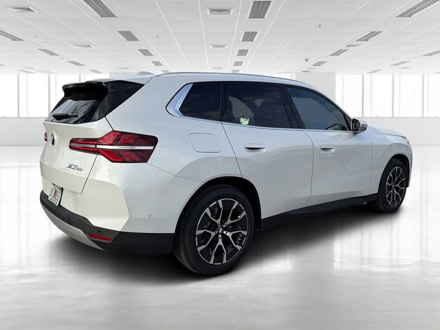 Certified 2025 BMW X3 xDrive30i image 3