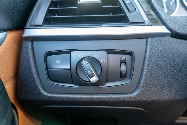 Used 2016 BMW 428i xDrive Convertible image 28