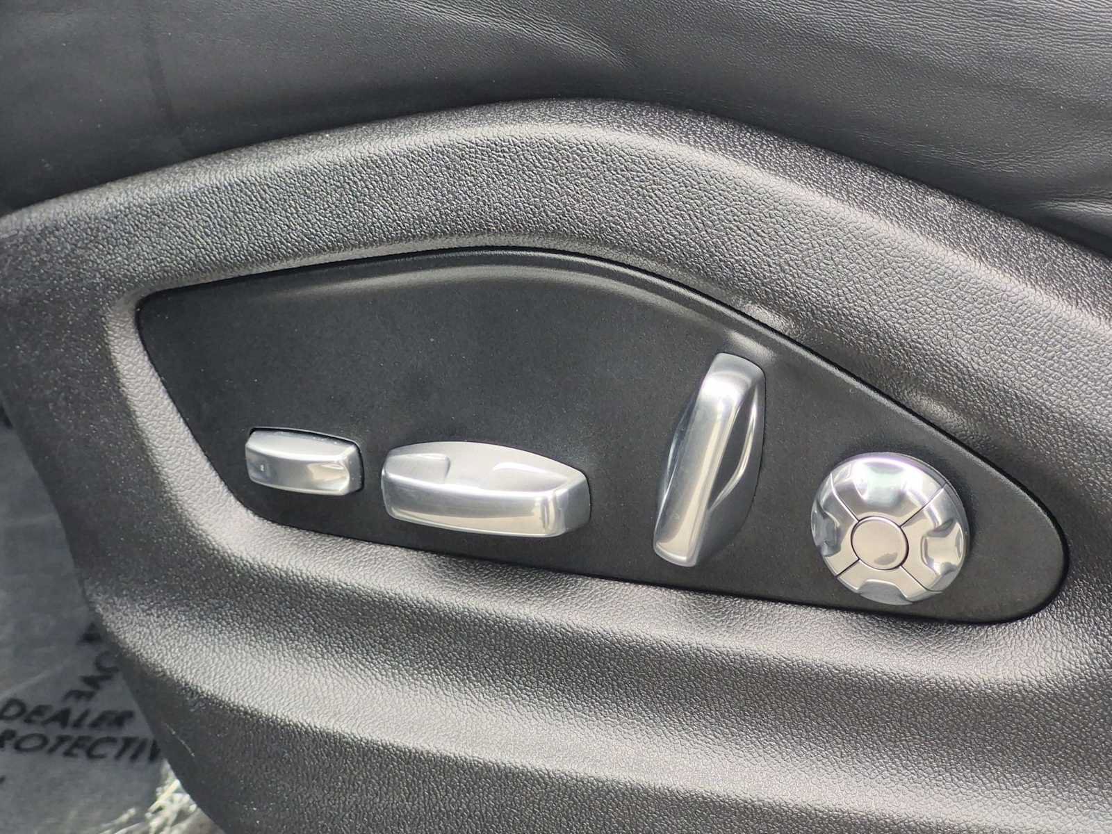 Used 2019 Porsche Cayenne AWD/4WD image 18