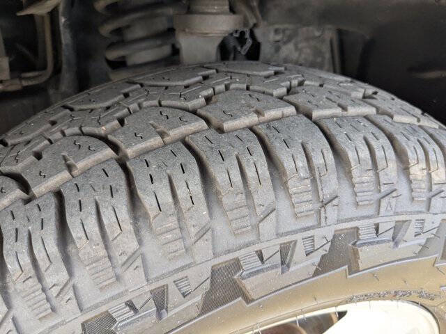 Used 2005 Isuzu Ascender image 11