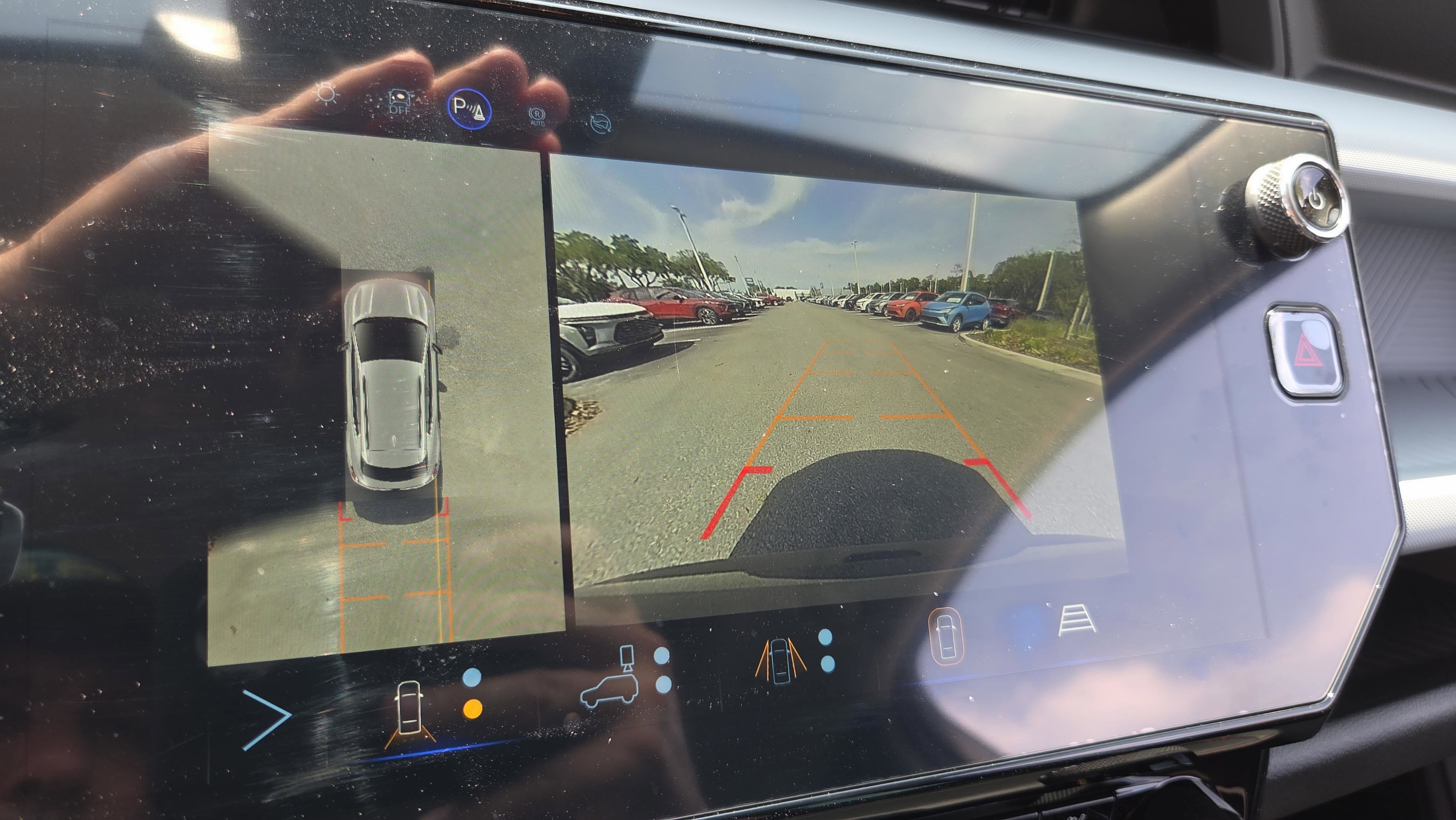 New 2027 Chevrolet Bolt RS w/ Technology Package FWD image 20