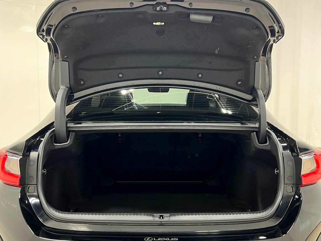 Used 2018 Lexus RC 350 AWD w/ Accessory Package 2 image 29