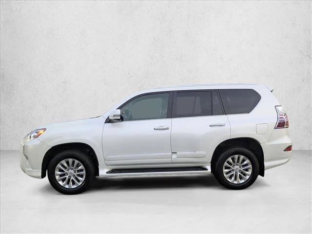 Used 2016 Lexus GX 460 image 9