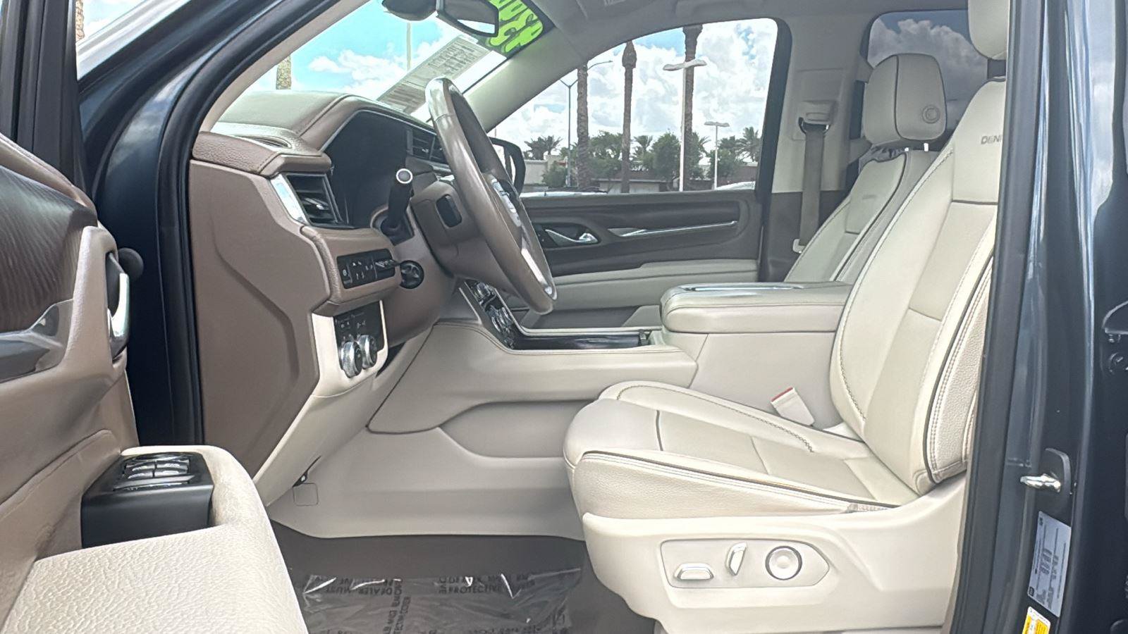 Used 2021 GMC Yukon XL Denali AWD/4WD image 27