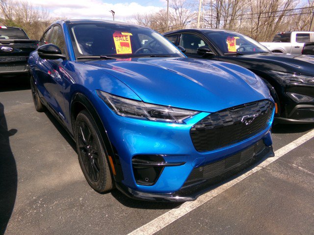 New 2026 Ford Mustang Mach-E Premium w/ Sport Appearance Package AWD/4WD image 3