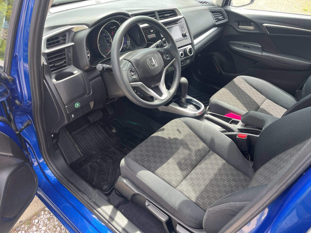 Used 2017 Honda Fit LX image 5