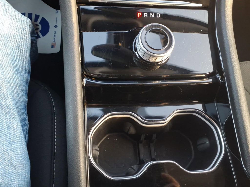 Used 2023 Jeep Grand Cherokee L Laredo image 15