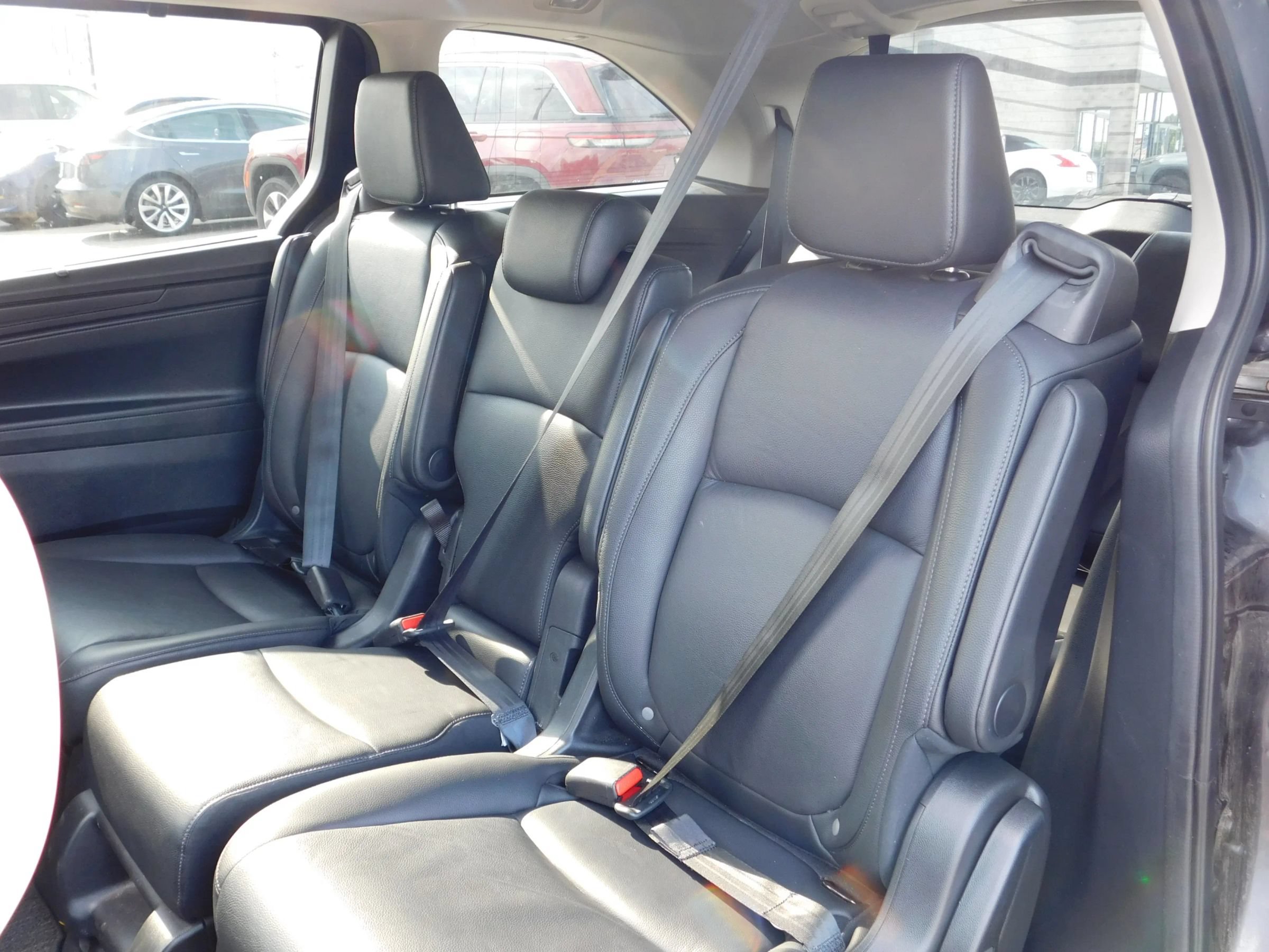 Used 2025 Honda Odyssey EX-L image 13