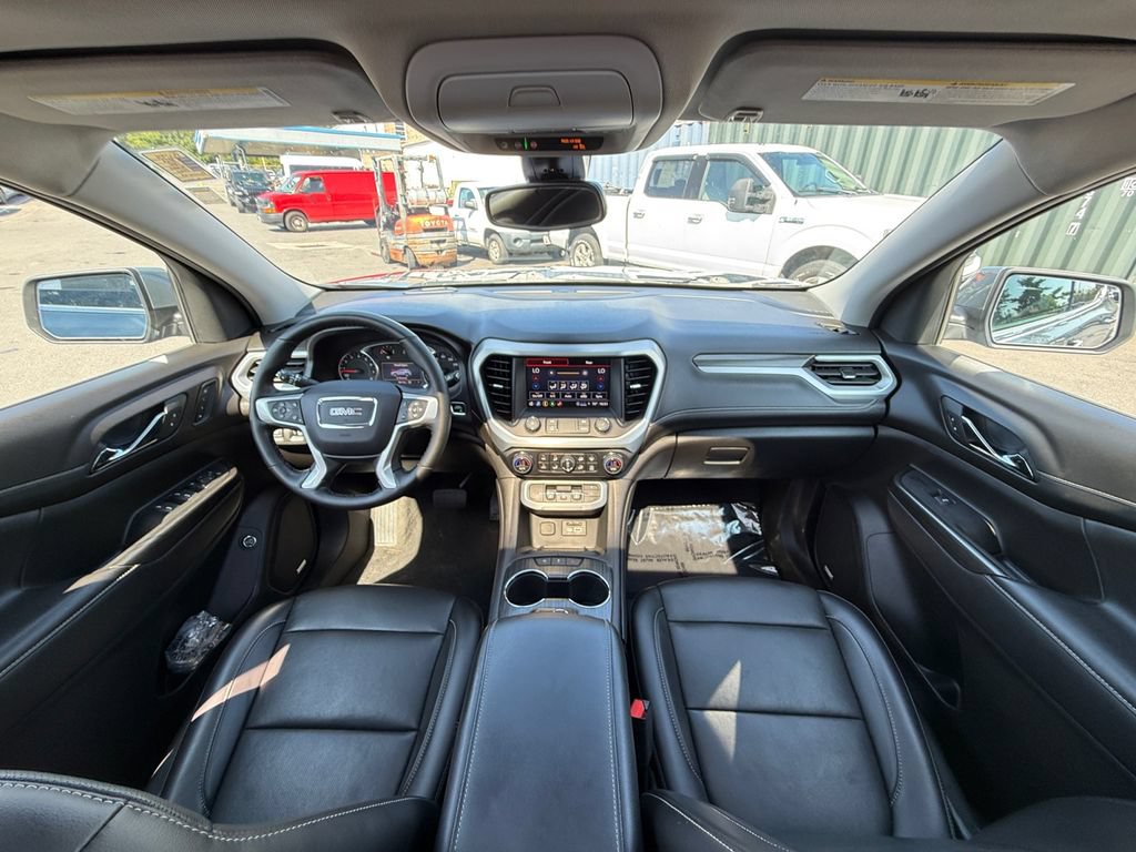 Used 2023 GMC Acadia SLT w/ Preferred Package AWD/4WD image 23