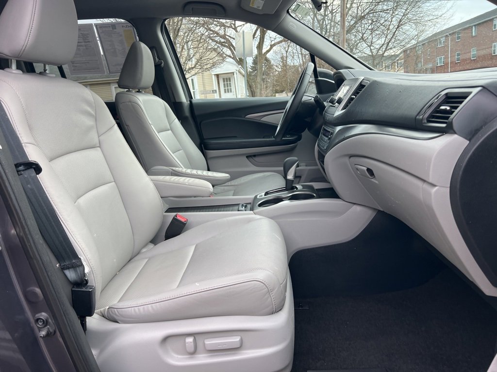 Used 2019 Honda Ridgeline RTL image 25