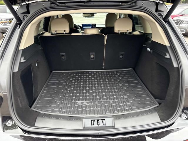 New 2025 Lincoln Corsair Grand Touring w/ Jet Appearance Package image 12