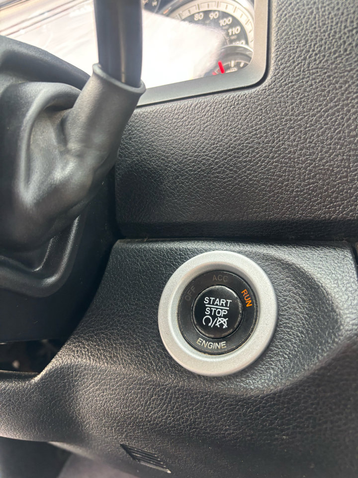 Used 2016 RAM 2500 Laramie w/ Snow Chief Group image 10