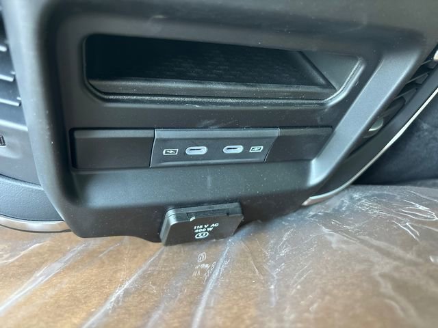 New 2026 RAM 2500 Big Horn AWD/4WD image 12