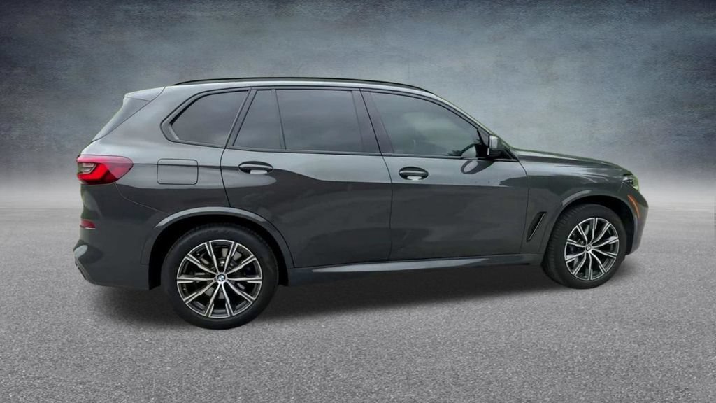 Used 2022 BMW X5 M50i w/ Premium Package AWD/4WD image 25
