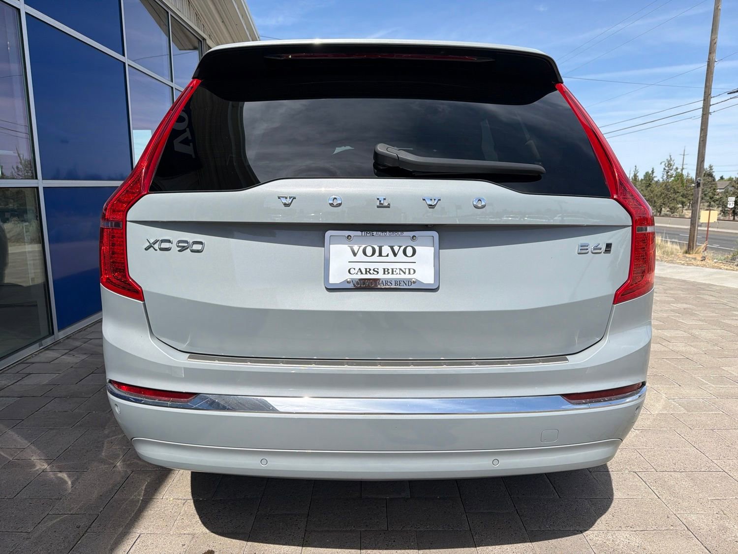 Used 2024 Volvo XC90 B6 Plus w/ Protection Package Premier AWD/4WD image 6