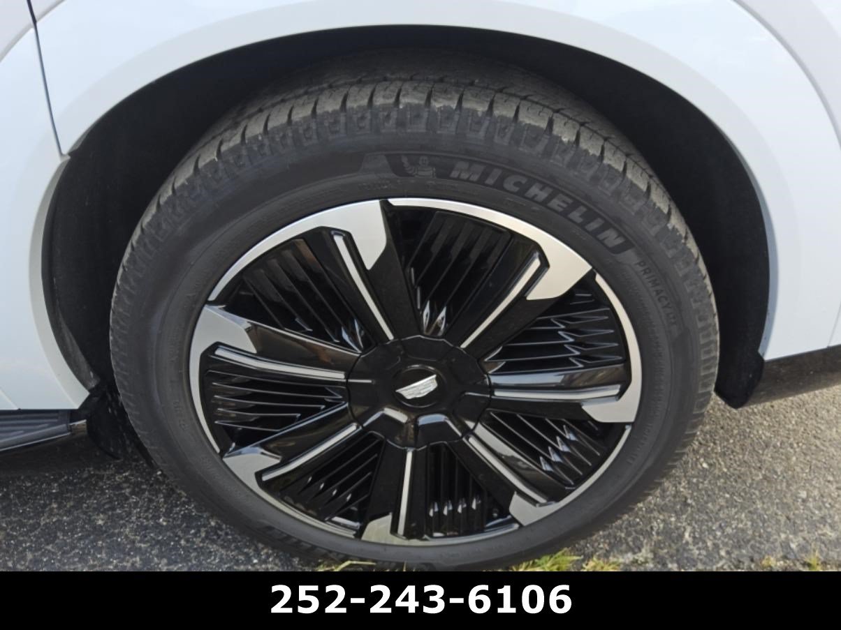 Used 2026 Cadillac Escalade IQ Sport 2 AWD/4WD image 9