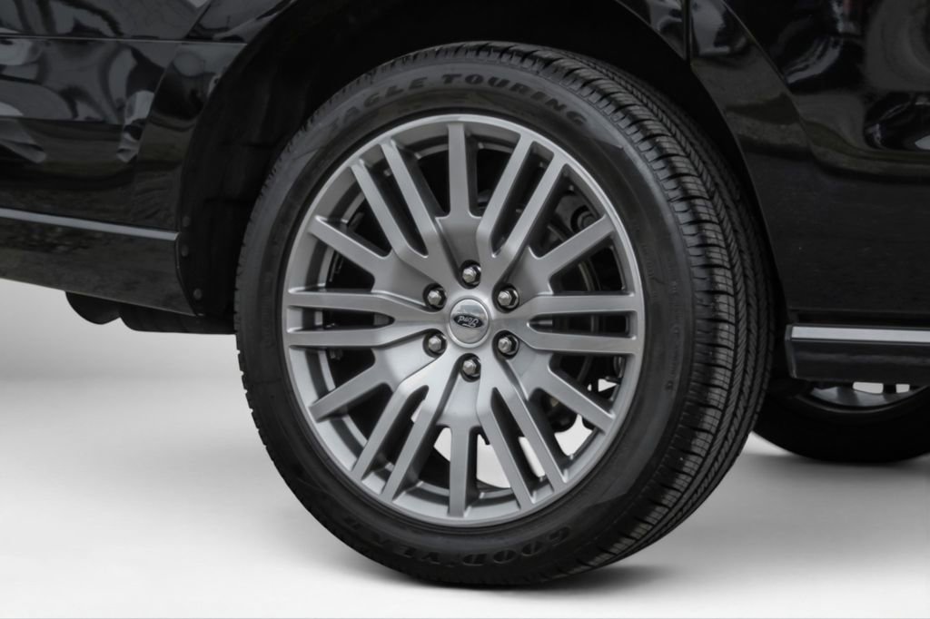 Used 2023 Ford Expedition Max Platinum AWD/4WD image 68