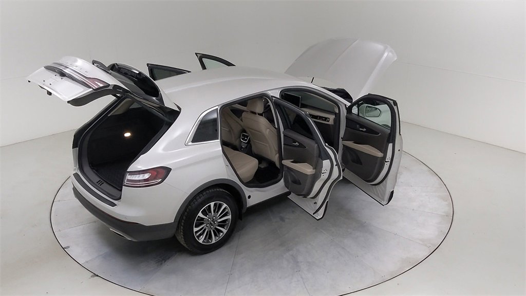 Used 2023 Lincoln Nautilus AWD w/ Premium Package image 46