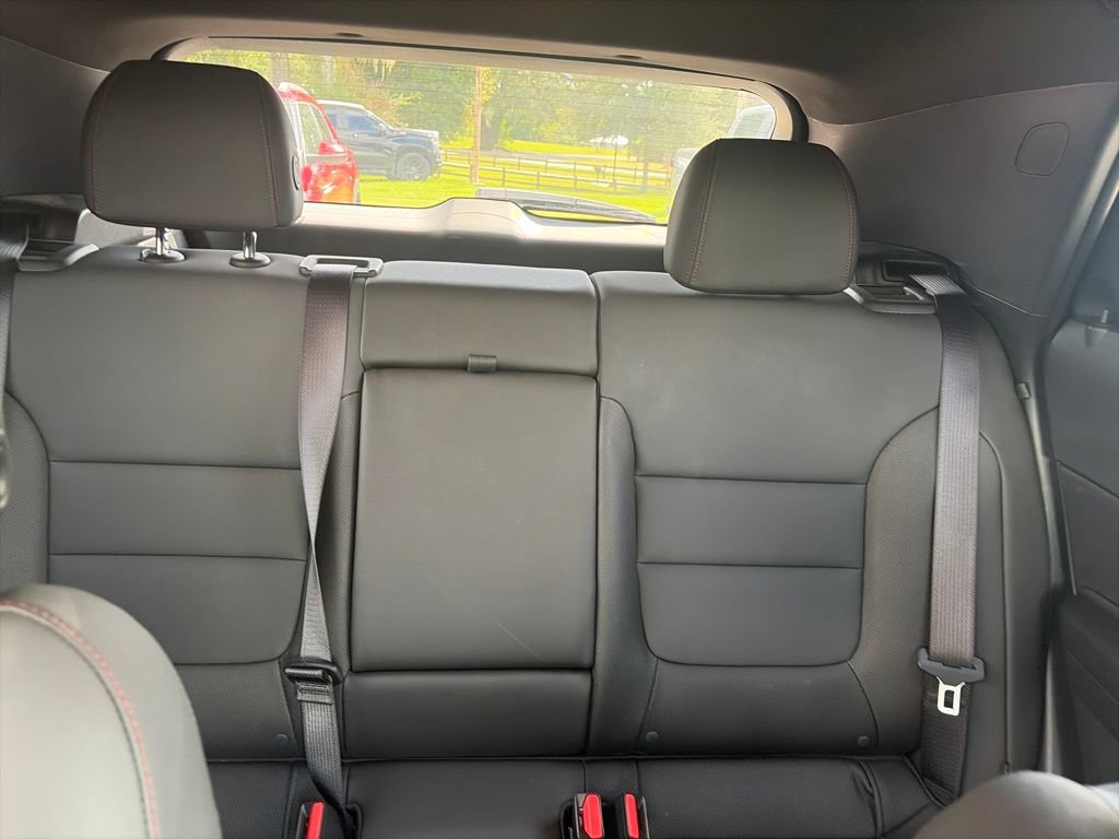 Used 2026 Chevrolet TrailBlazer RS FWD image 13