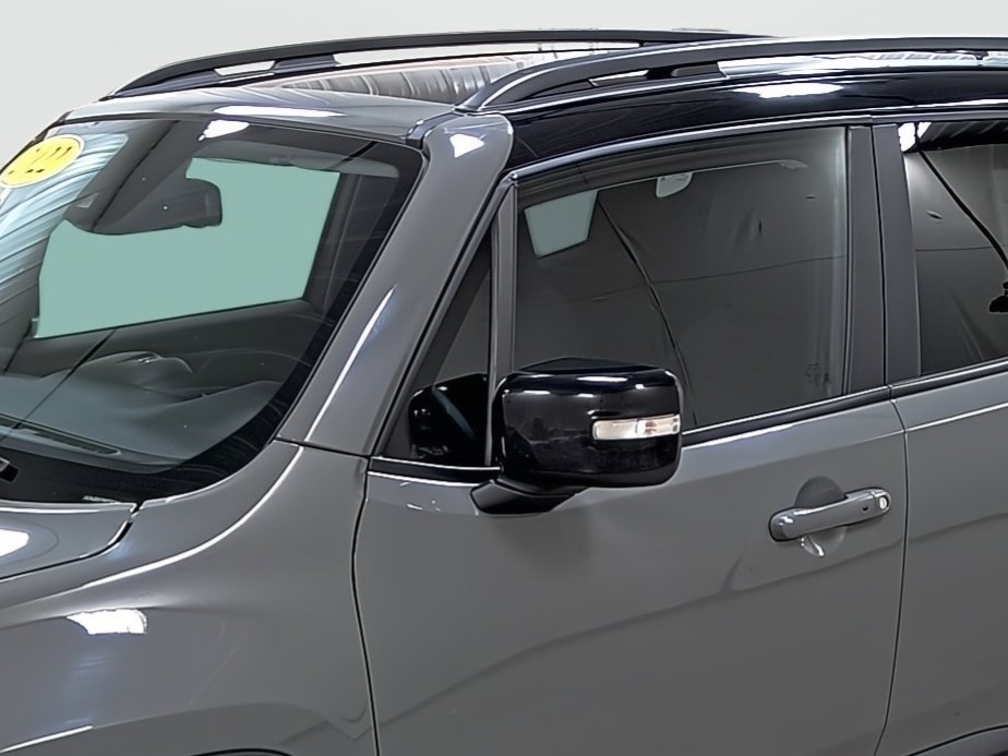 Used 2022 Jeep Renegade Limited w/ Sun, Sound & Wheels Group AWD/4WD image 8