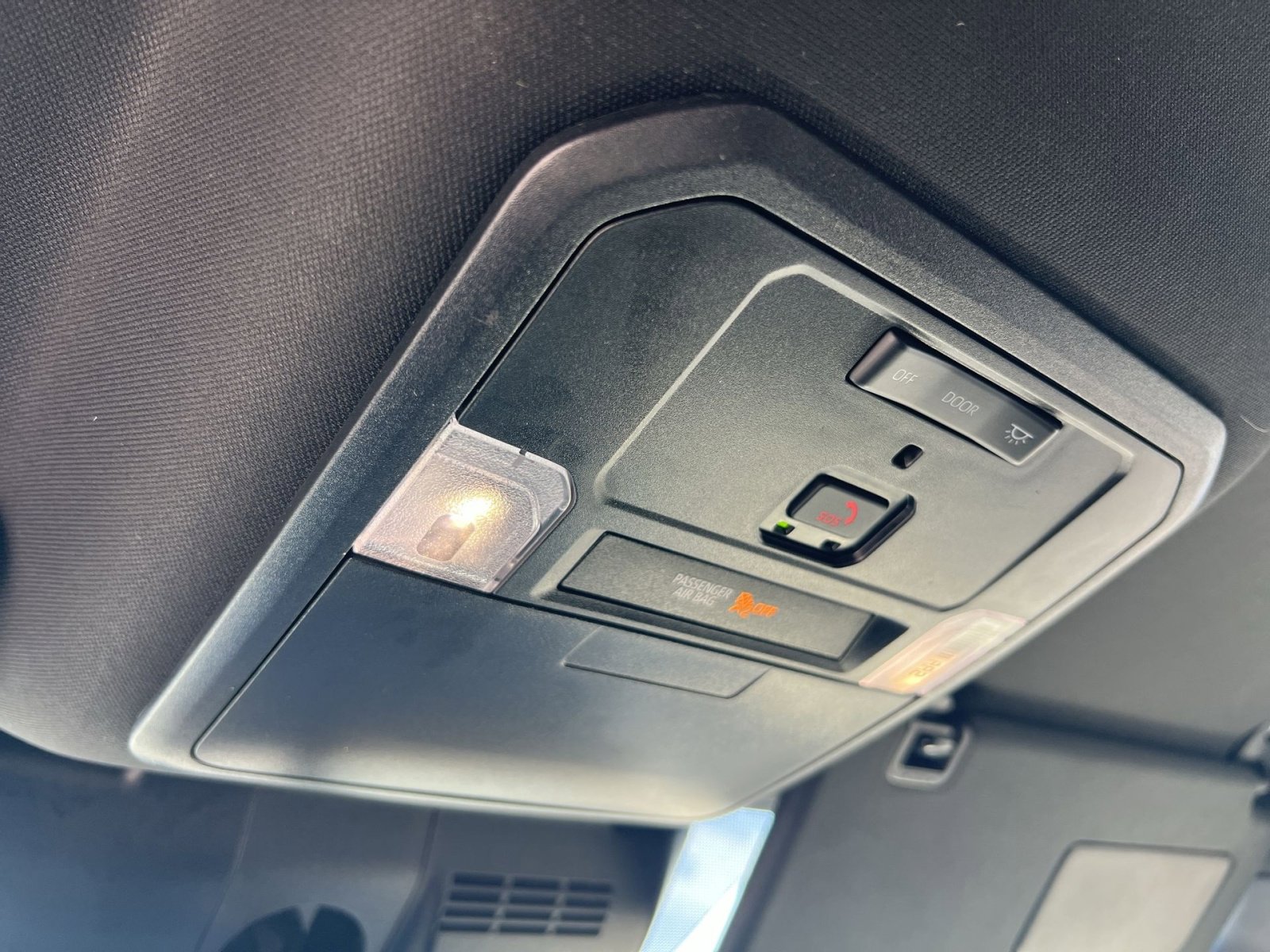 Used 2024 Toyota Tacoma TRD Off-Road image 35