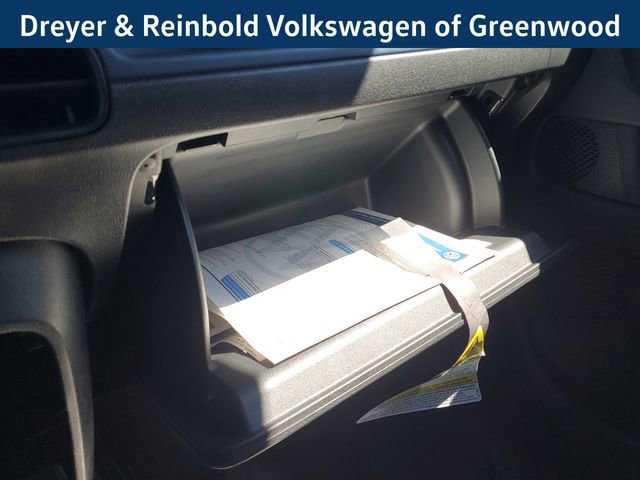 New 2025 Volkswagen ID. Buzz Pro S Plus image 36