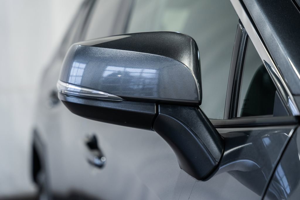 Used 2025 Toyota RAV4 XLE image 11