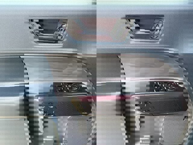 Certified 2024 Ford Maverick Lariat w/ Black Appearance Package image 43