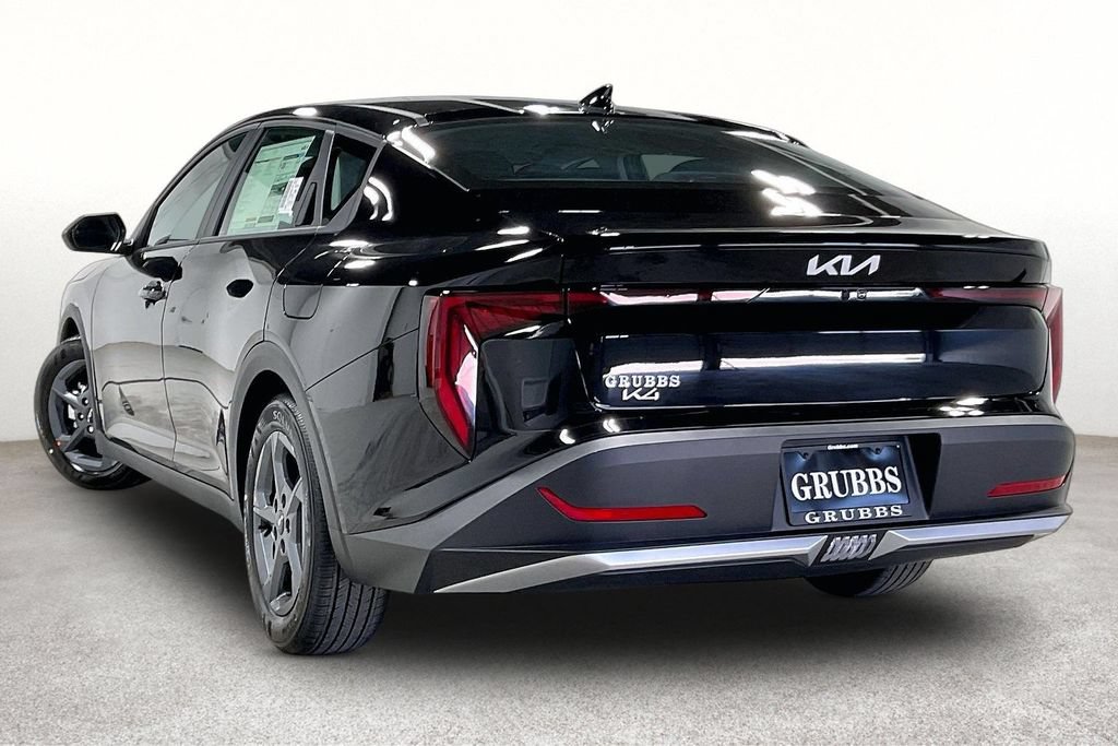 New 2026 Kia K4 FWD image 3