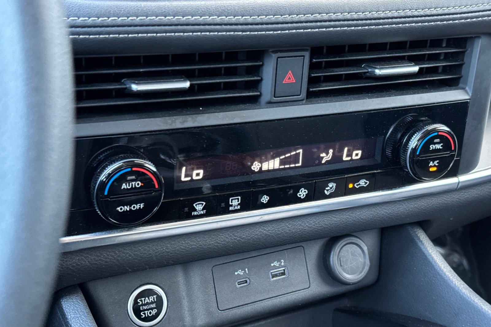 Certified 2023 Nissan Rogue SV image 23