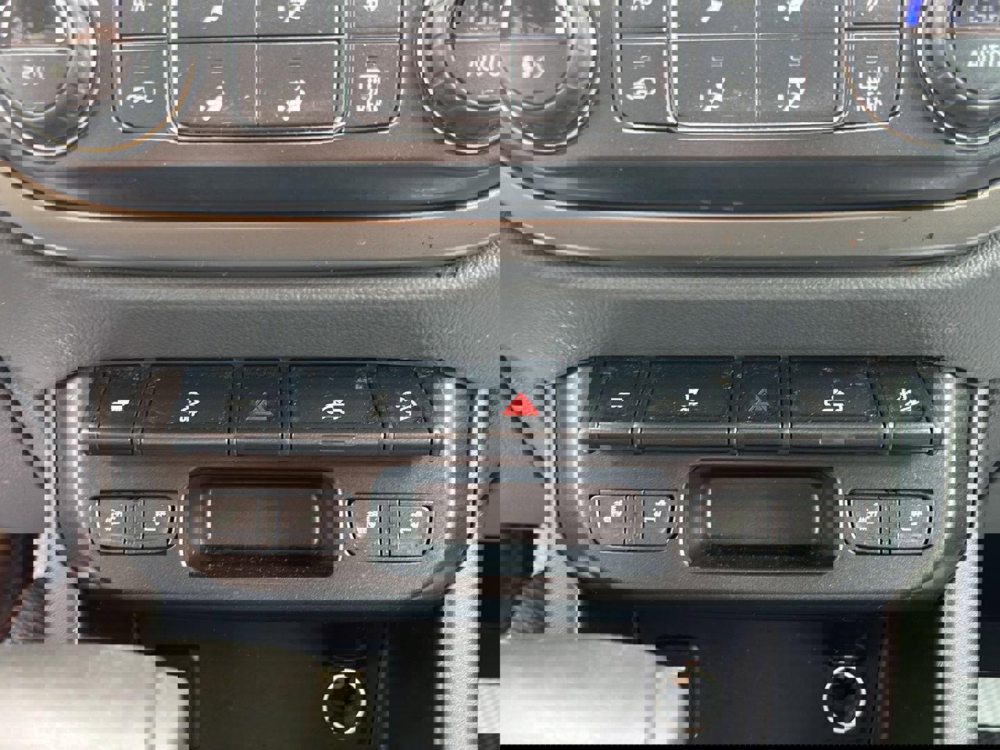 Used 2016 Chevrolet Colorado Z71 image 19