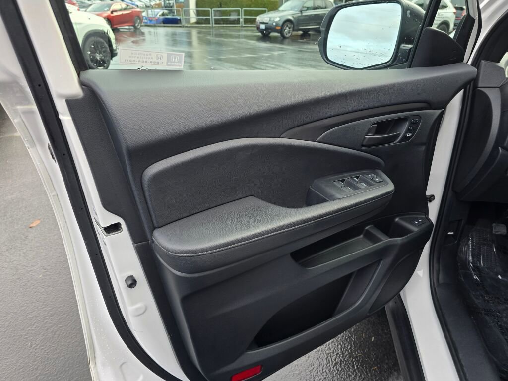 Certified 2023 Honda Passport EX-L image 24