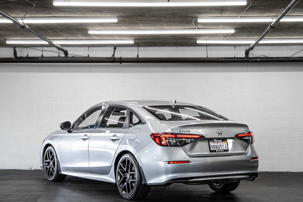 Used 2025 Honda Civic Sport image 3