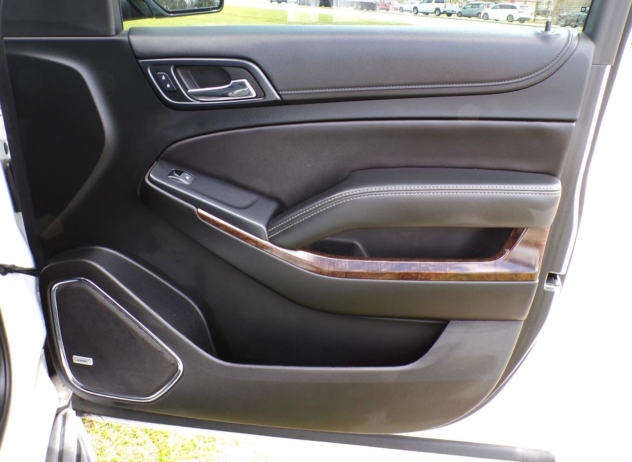 Used 2018 Chevrolet Suburban LT RWD image 28