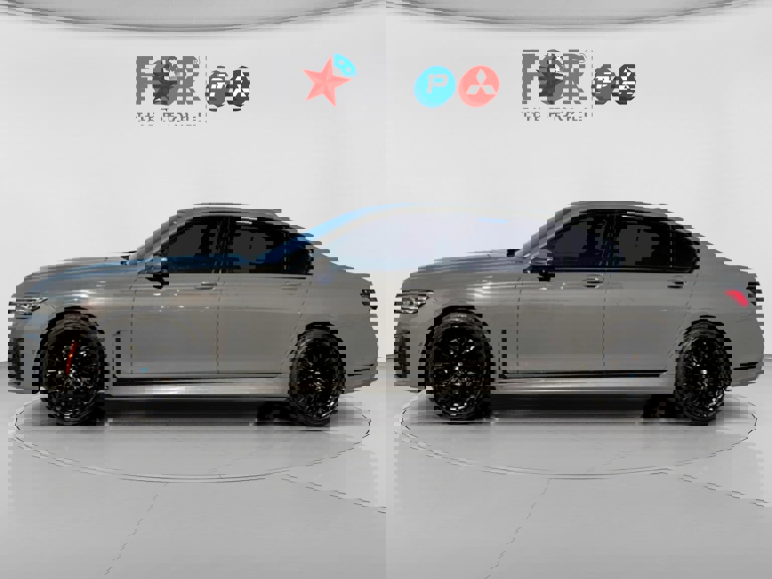 Used 2021 BMW 740i w/ M Sport Package image 2