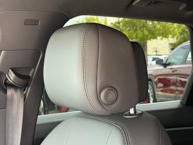 Used 2019 Audi Q3 2.0T Premium image 14