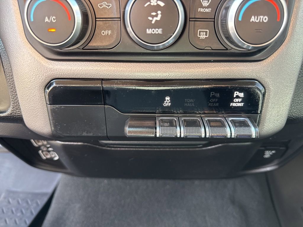 Used 2019 RAM 1500 Big Horn image 40