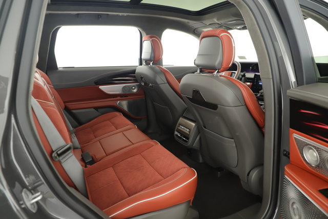 Used 2025 Lincoln Nautilus Black Label image 26