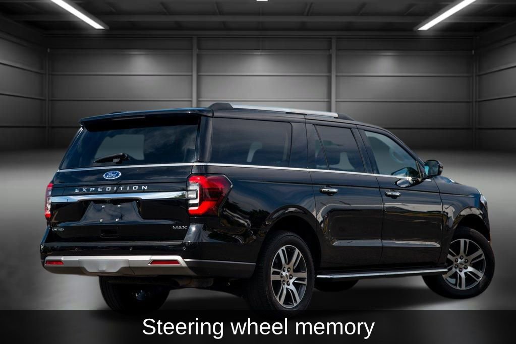 Used 2022 Ford Expedition Max Limited image 9