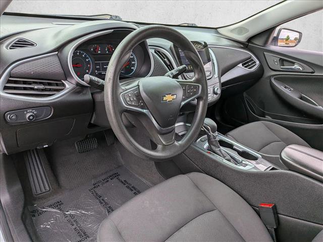 Used 2024 Chevrolet Malibu LT FWD image 12