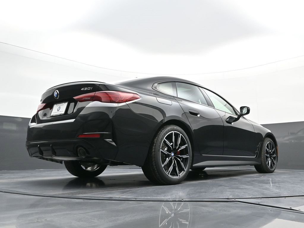 New 2026 BMW 430i xDrive w/ M Sport Package image 29